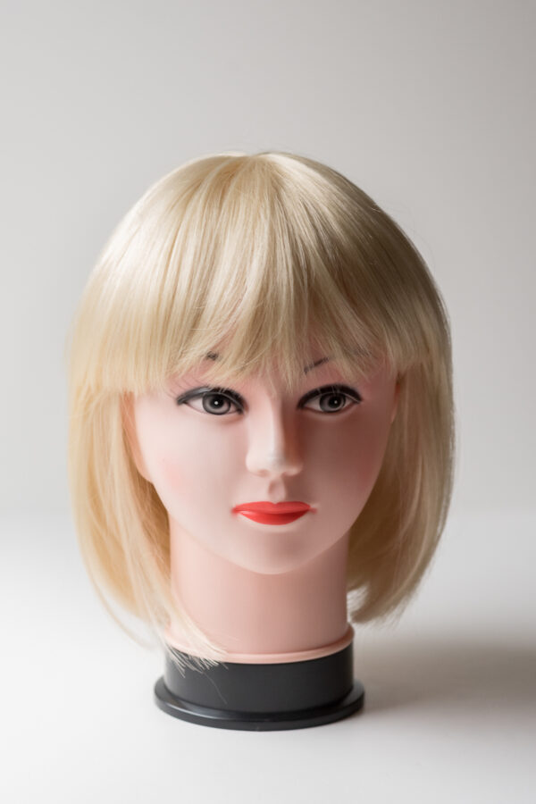 A blond wig