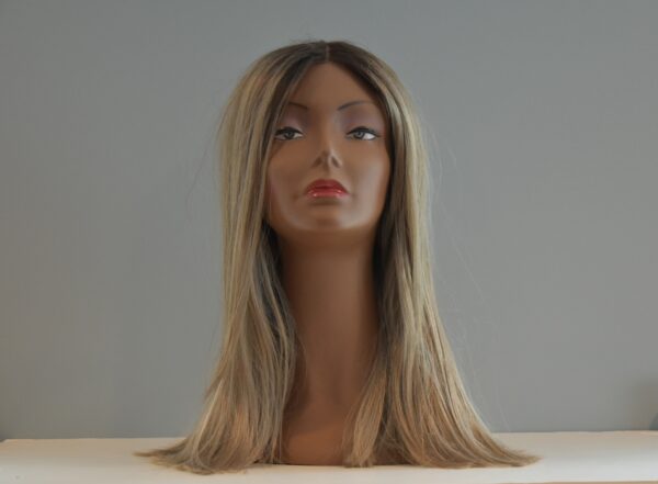 wig on mannequin head long blonde