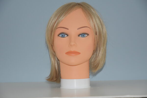 short blonde wig on mannequin head