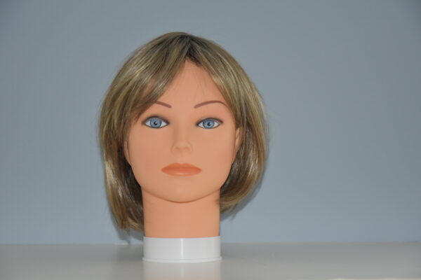 short blonde wig on mannequin head