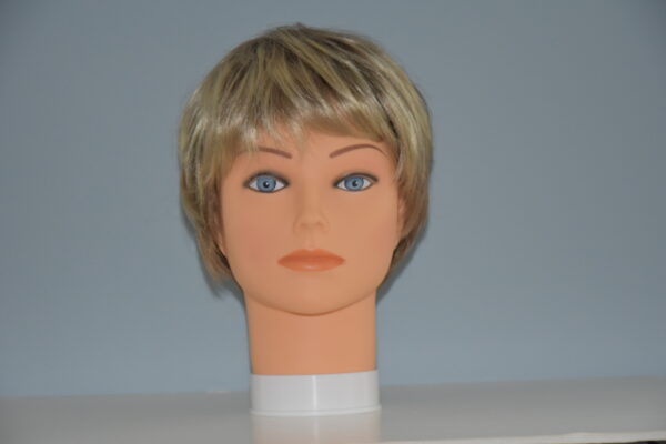 short blonde wig on mannequin head