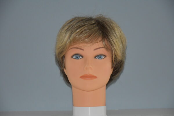 short blonde synthetic wig on mannequin head