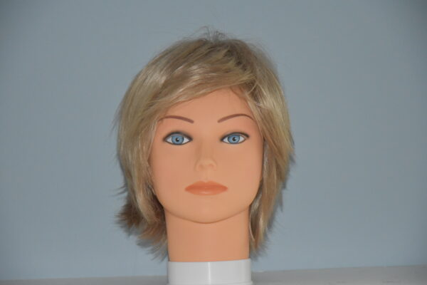 short blonde synthetic wig on mannequin head